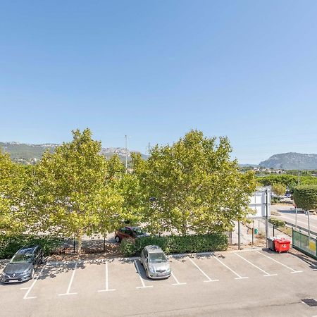 B&B Hotel Toulon Ollioules Exterior photo
