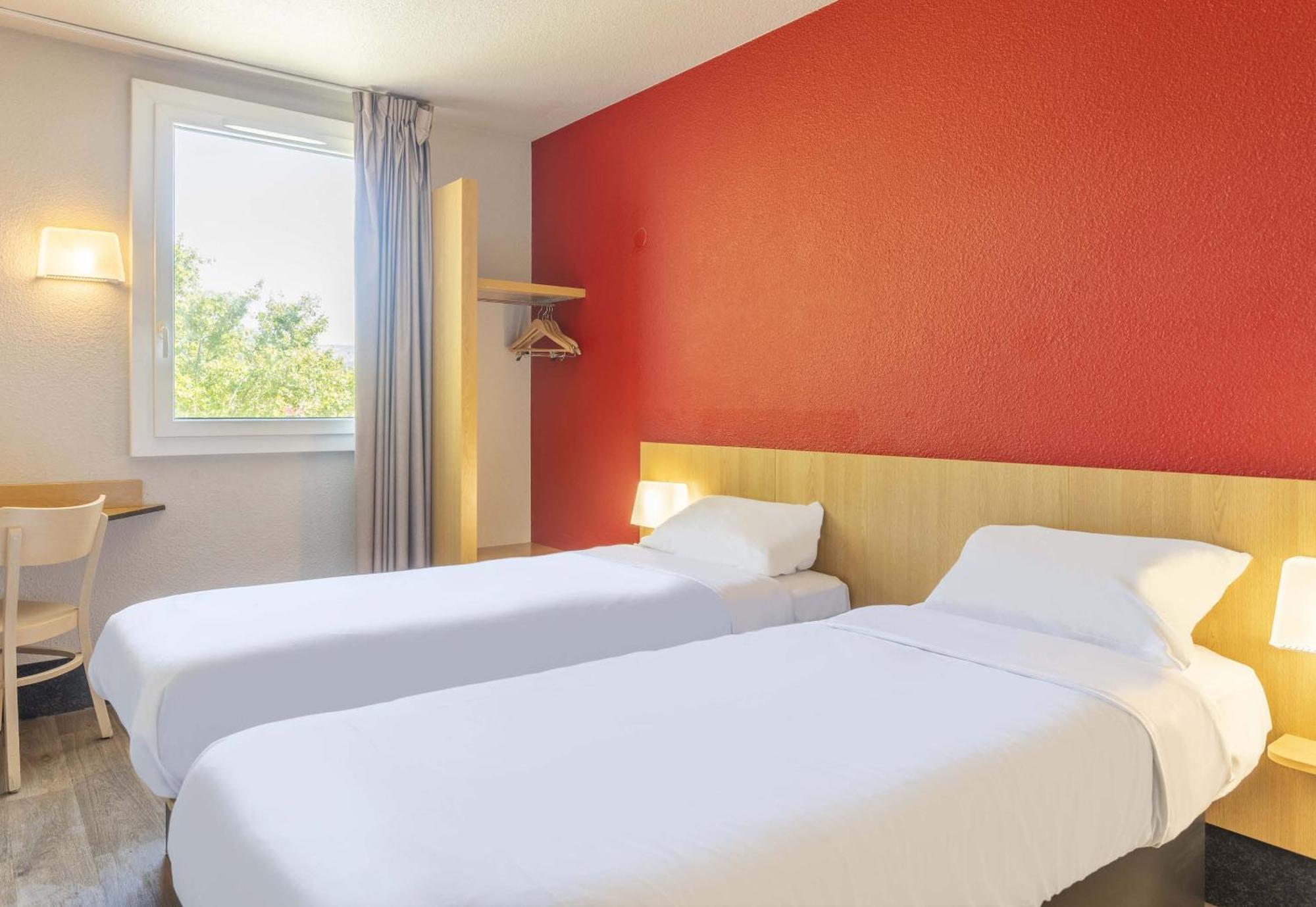 B&B Hotel Toulon Ollioules Exterior photo