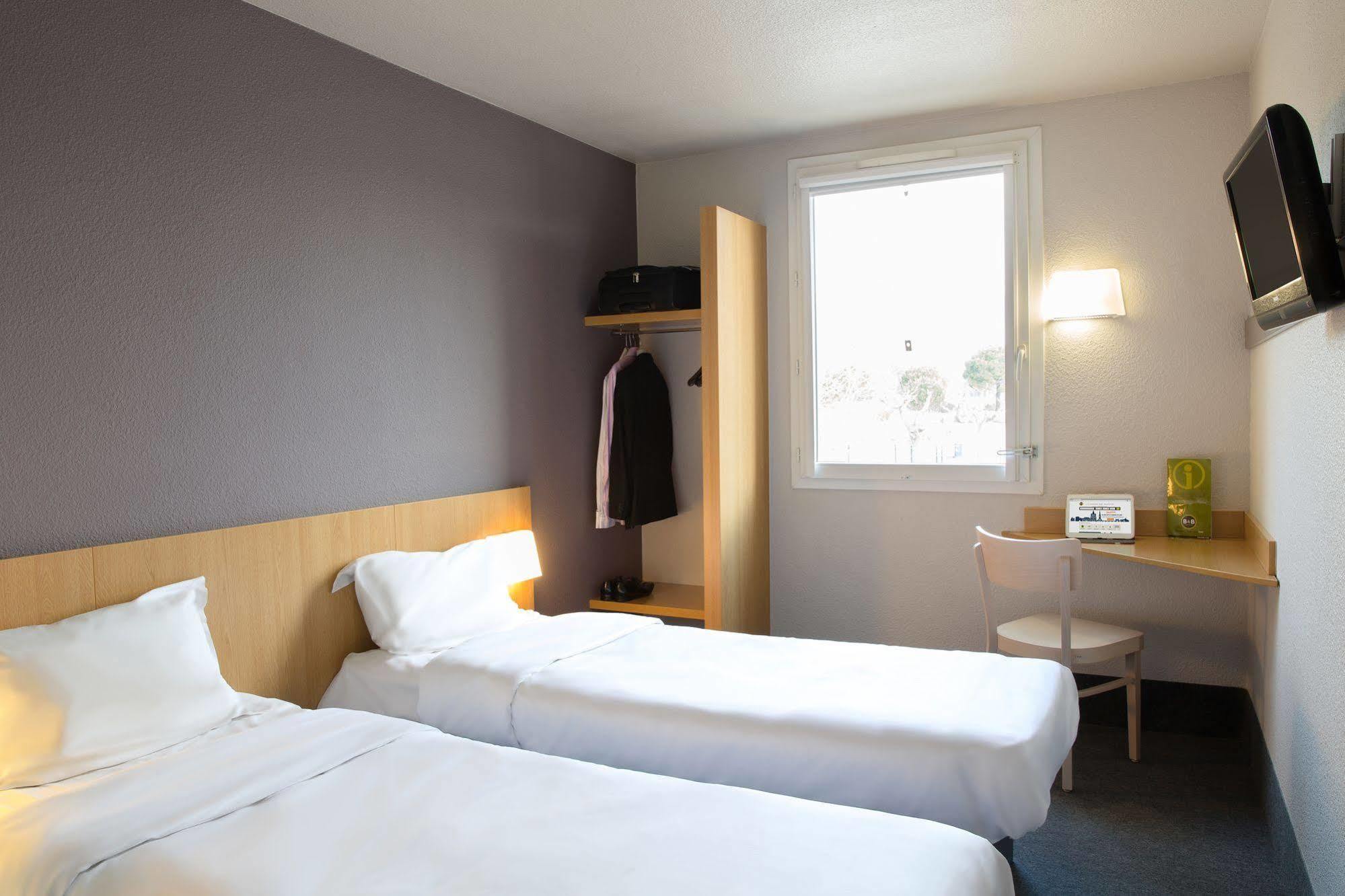 B&B Hotel Toulon Ollioules Exterior photo