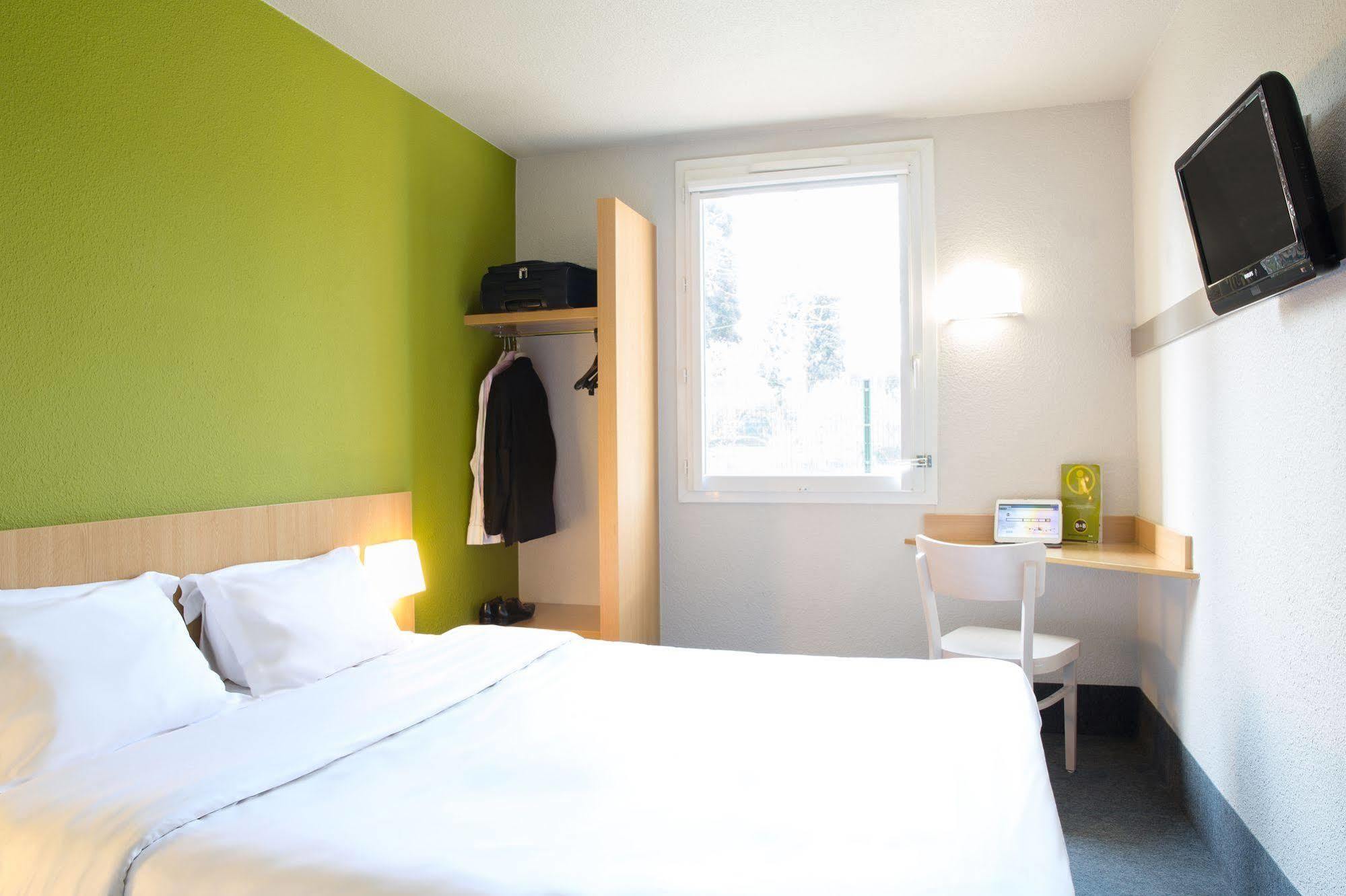 B&B Hotel Toulon Ollioules Exterior photo